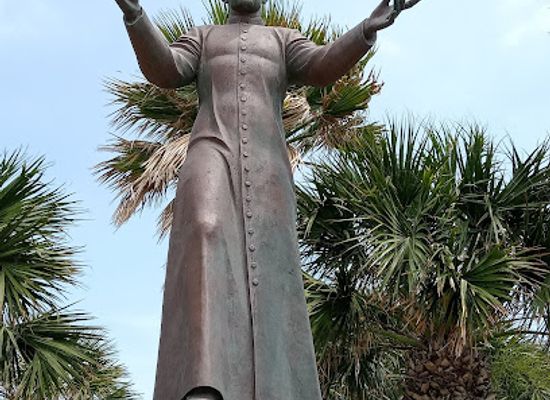 texas/corpus-christi/padre-island/landmark/statue-of-padre-jose-nicolas-balli