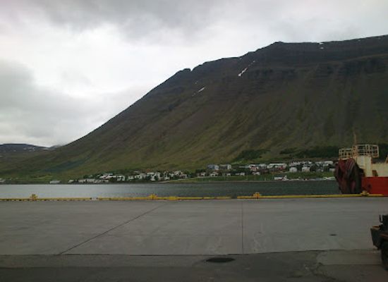 iceland/westfjords/landmark/university-centre-of-the-westfjords