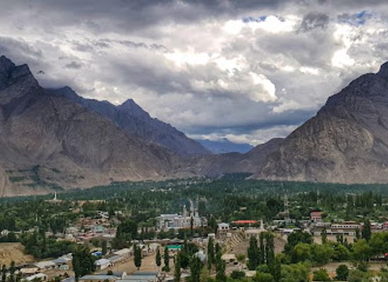 pakistan/gilgit/landmark/kharphocho-fort