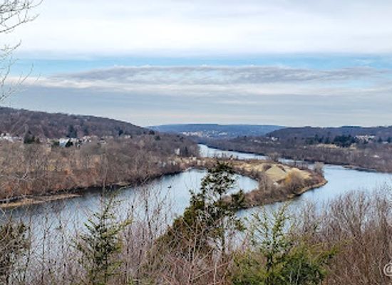 connecticut/new-haven-county/landmark/housatonic-overlook