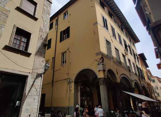 italy/pisa/landmark/birthplace-of-galileo-galilei