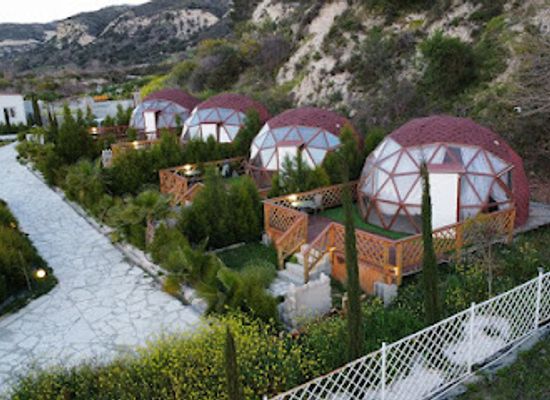 cyprus/troodos-mountains/landmark/amazing-cyprus-glamping-domes