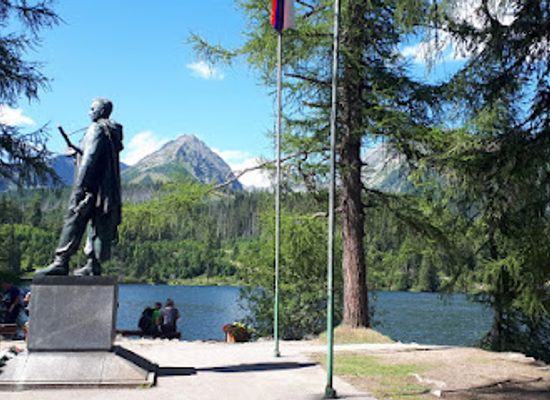 slovakia/strbske-pleso/landmark/naucny-chodnik-strbske-pleso