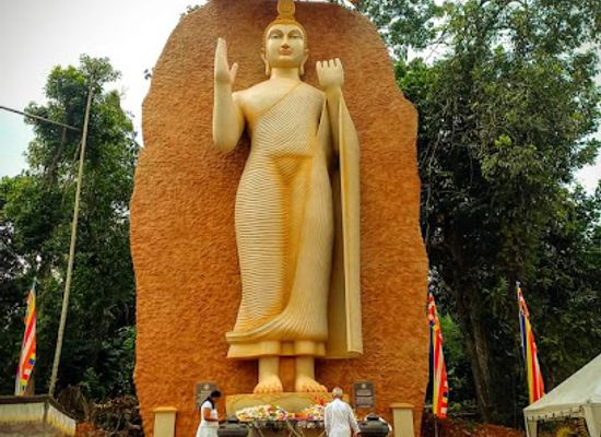 sri-lanka/kitulgala/landmark/kithulgala-temple