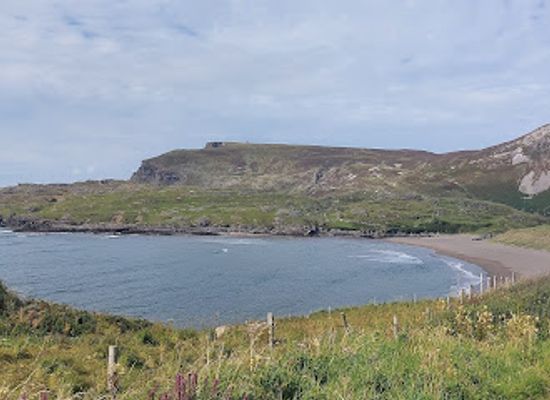ireland/slieve-league-cliffs/landmark/glencolumbkille-folk-village