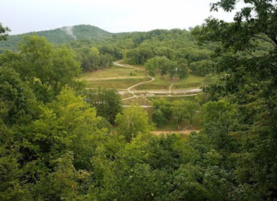 missouri/great-plains/landmark/roger-pryor-pioneer-backcountry
