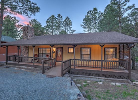 new-mexico/ruidoso/landmark/2-ruidoso-redheads