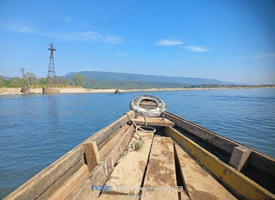bangladesh/tanguar-haor/landmark/bholaganj-sada-pathor-sylhet