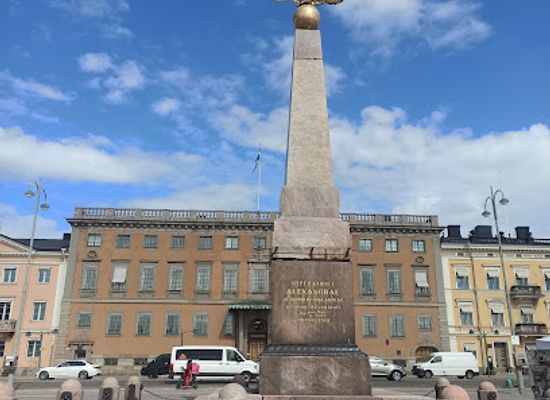 finland/helsinki/katajanokka/landmark/tsarina-s-stone
