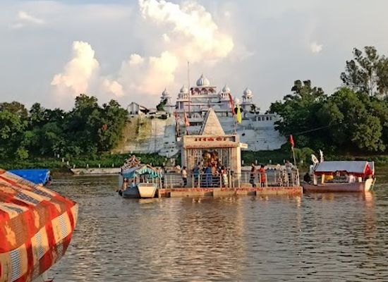 india/jabalpur/landmark/gwari-ghat