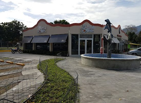 honduras/la-ceiba/landmark/avelar-s-coffee