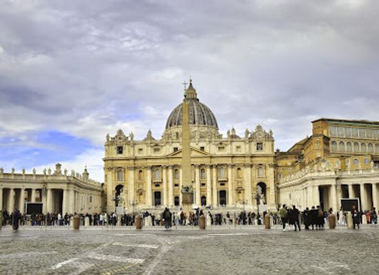 vatican-city/apostolic-palace/landmark/palace-of-penitenzieri