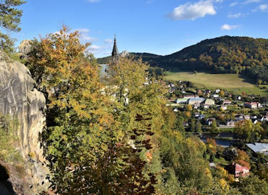 czechia/cesky-raj-bohemian-paradise/landmark/the-ruin-of-the-rock-castle-vranov