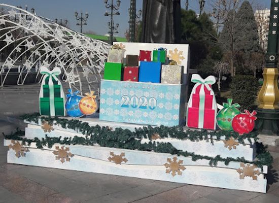 turkmenistan/garagum-canal/landmark/state-shopping-center-gulistan-russian-bazaar