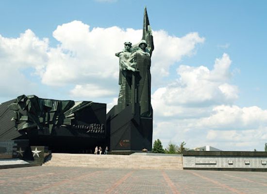 ukraine/donbas/landmark/city-park-of-culture-and-recreation
