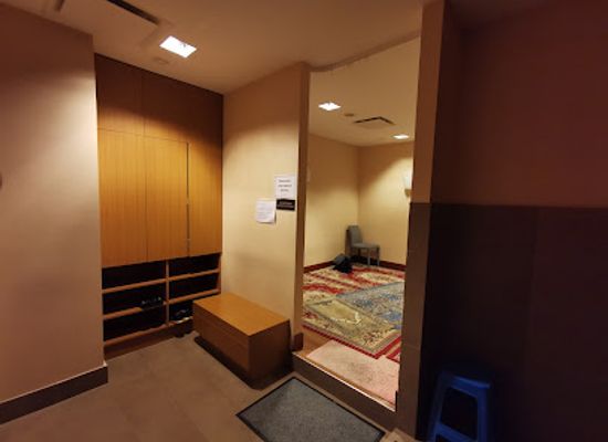 singapore/novena/landmark/musollah-mountain-elizabeth-hospital