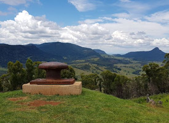 australia/southern-queensland/landmark/carr-s-lookout