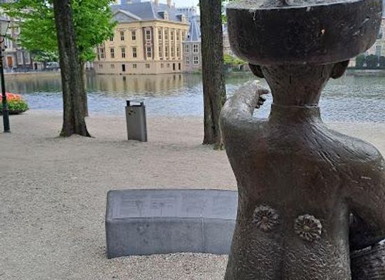 netherlands/delft/landmark/standbeeld-jantje-uit-den-haag