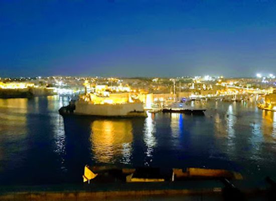 malta/marsamxett-harbour/landmark/statue-of-jean-de-valette