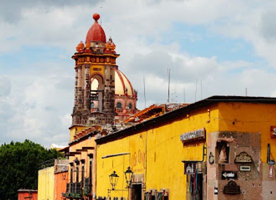 mexico/san-miguel-de-allende/landmark/centro-cultural-ignacio-ramirez-el-nigromante