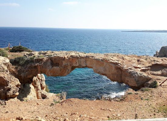 cyprus/ayia-napa/landmark/crow-s-arch