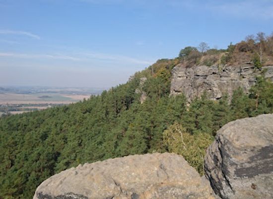 czechia/north-bohemia/landmark/picuv-estate-in-the-czech-paradise
