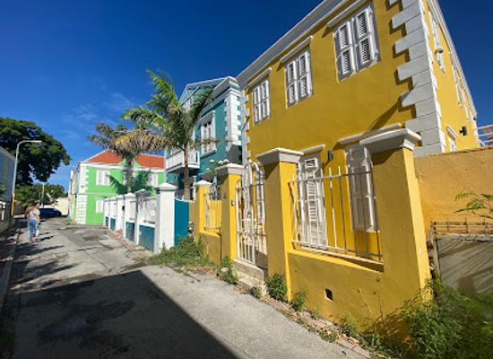 curacao/otrobanda/landmark/free-walking-tours-curacao