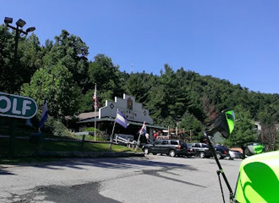 north-carolina/boone/landmark/river-earth-adventures