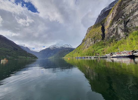 norway/geirangerfjord/landmark/geirangerfjorden-marina-as