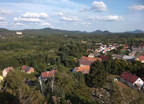 czechia/machovo-jezero/landmark/karakul-cottages