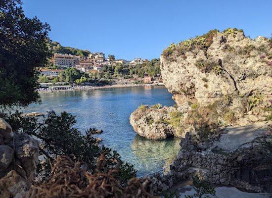 italy/taormina/landmark/isola-bella