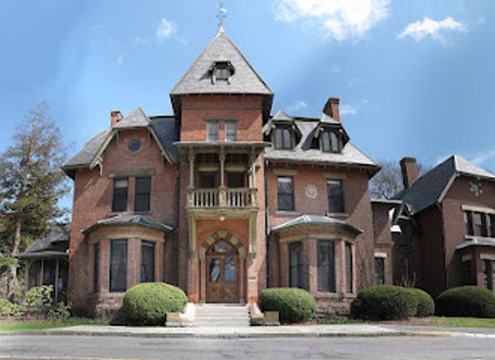 new-york/ithaca/collegetown/landmark/a-d-white-house