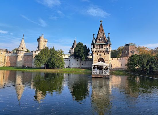 austria/vienna-woods/landmark/laxenburg-castle-park