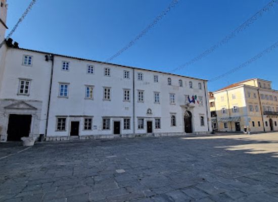 slovenia/koper/landmark/armerija-in-foresterija
