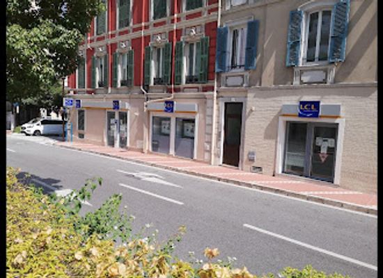 monaco/jardin-exotique/landmark/lcl-banque-et-assurance