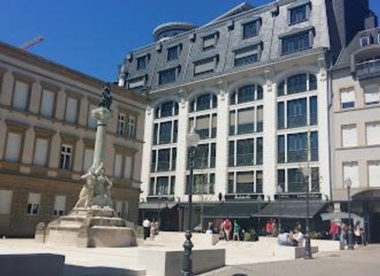luxembourg/gutland/landmark/square-jan-palach