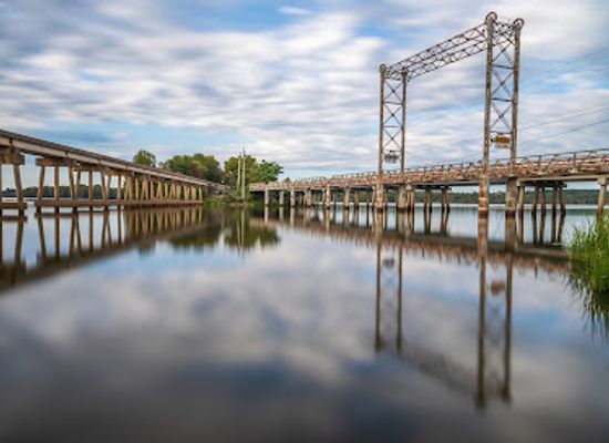 louisiana/caddo-lake/landmark/caddo-lake-historic-drawbridge