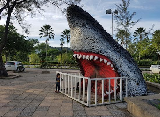 malaysia/sabah/landmark/taman-awam-teluk-likas-kota-kinabalu-sabah