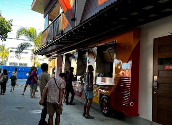philippines/boracay/landmark/boracay-beach-truck