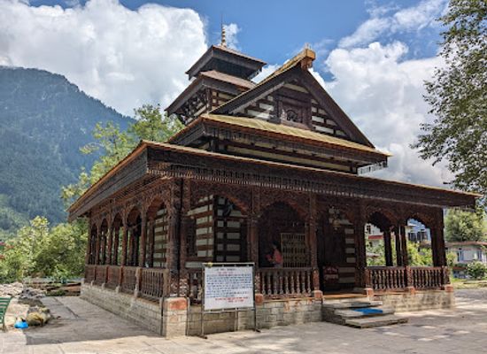 india/manali/landmark/whiteland-holidays