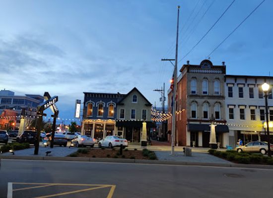 indiana/new-albany/landmark/the-earl
