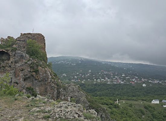 georgia/kvemo-kartli/landmark/ertisi-view-of-kvemokartli