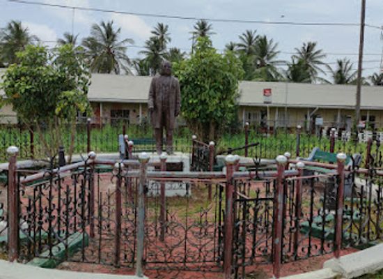 guyana/mahaica-berbice/landmark/sir-james-douglas-monument