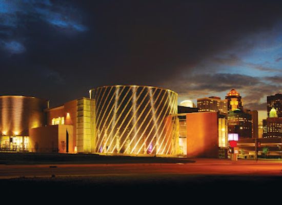 iowa/des-moines/landmark/science-center-of-iowa