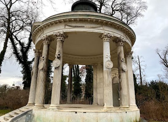 germany/potsdam/landmark/temple-of-friendship