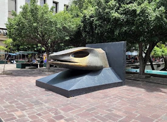 mexico/guadalajara/zona-centro/landmark/cabeza-de-quetzalcoatl