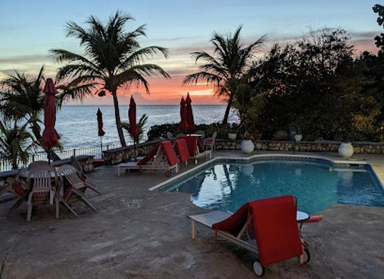 sint-maarten/dawn-beach/landmark/baie-longue-beach-house