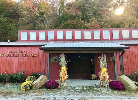 kentucky/outer-bluegrass/landmark/three-forks-historical-center