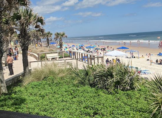 florida/daytona-beach/landmark/andy-romano-beachfront-park