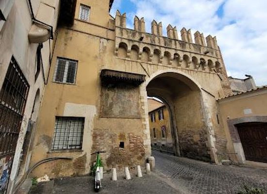 italy/rome/landmark/porta-settimiana